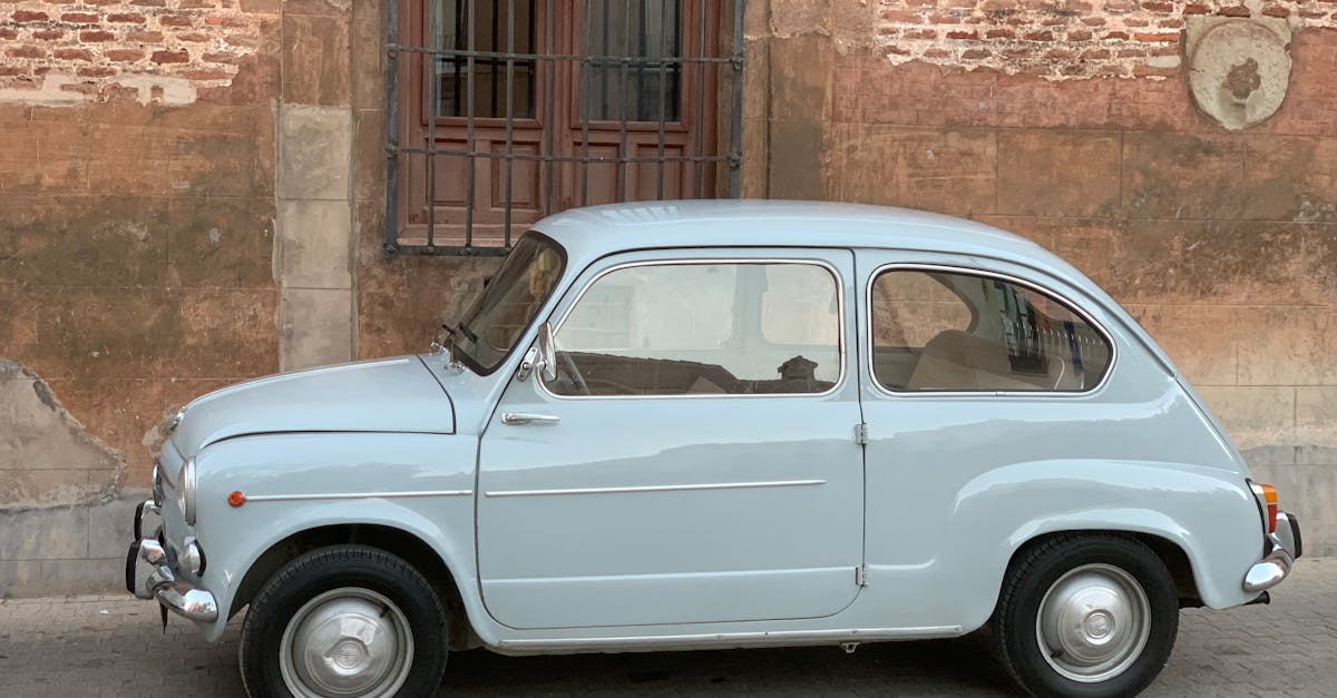 découvrez la fiat 500e, la voiture électrique élégante et urbaine qui allie modernité, performance et respect de l'environnement. conçue pour un style de vie dynamique, elle offre une autonomie impressionnante et des technologies innovantes pour une expérience de conduite inégalée.
