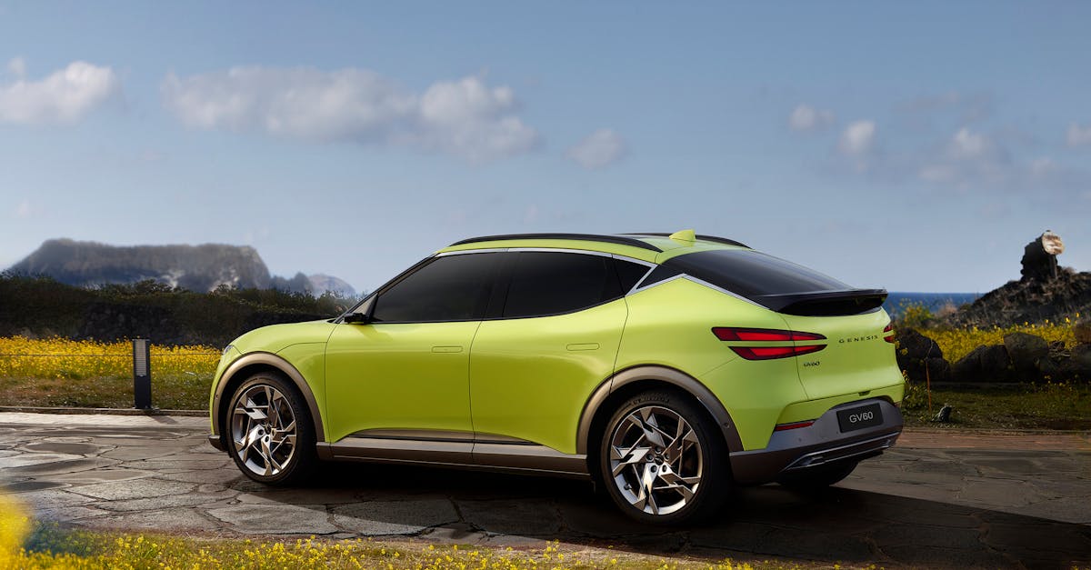 découvrez notre nouveau suv électrique compact, alliant performance, design moderne et respect de l'environnement. idéal pour les citadins, il vous permet de circuler facilement tout en réduisant votre empreinte carbone.