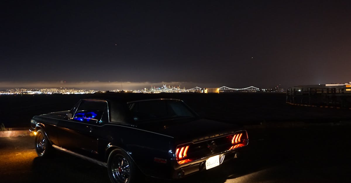 découvrez l'univers fascinant des muscle cars, ces voitures emblématiques américaines alliant puissance, performance et design audacieux. plongez dans l'histoire, les modèles légendaires et les passionnés qui font vivre cette culture automobile intemporelle.